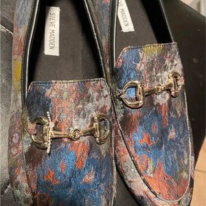 Steve Madden Blue and Gold Patterned Loafers